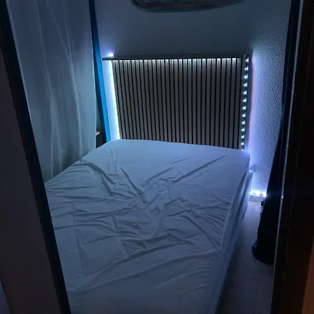 Apartment 4 Personnes Secteur Falaise Avec Parking *